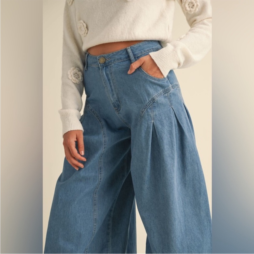 Mable Palazzo Jeans High Rise Pleated Wide Leg Lightweight Denim Blue M NWT - Picture 13 of 16
